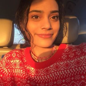 Meet your Posher, Vedya